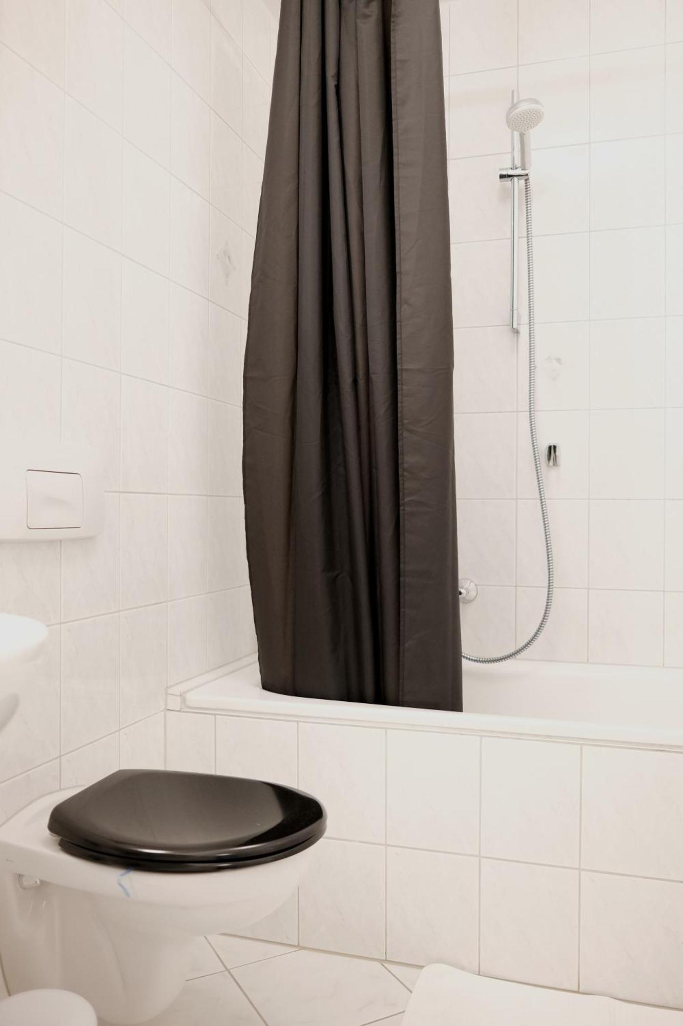 Schickes Apartment In Zwickau Direkt Am Roemerplatz Eksteriør bilde